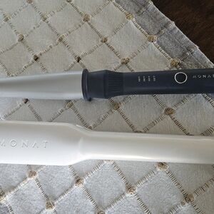 Monat Styling Tool Set